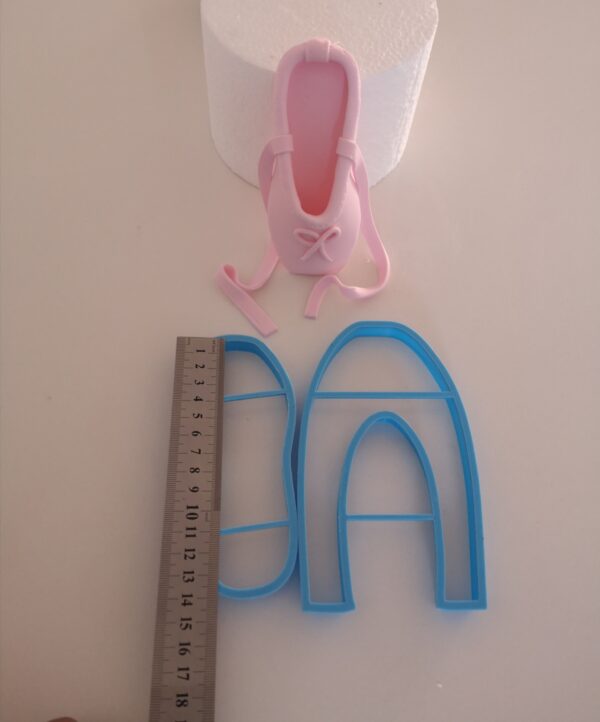 Ballerina Shoe Cutter