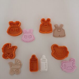 Baby shower cutters