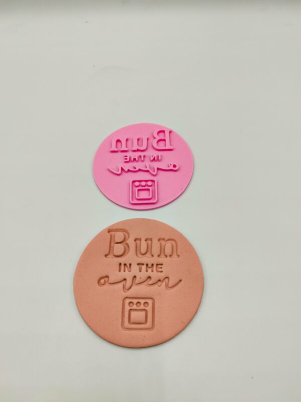 Bun in the oven embosser