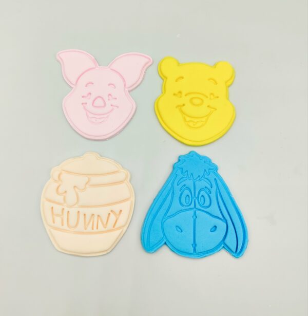 Winnie the Pooh characters