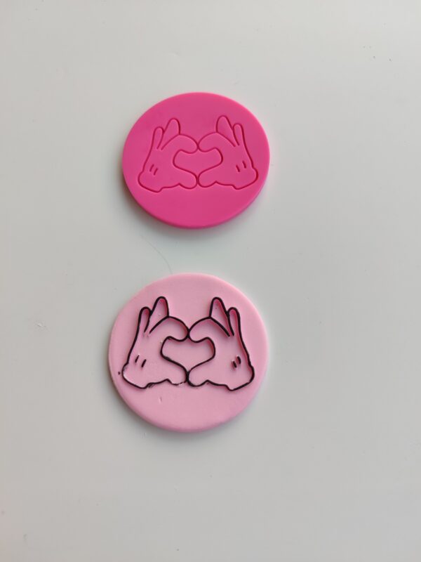 Mickey/Minnie gloves debosser