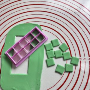 Squares cutter